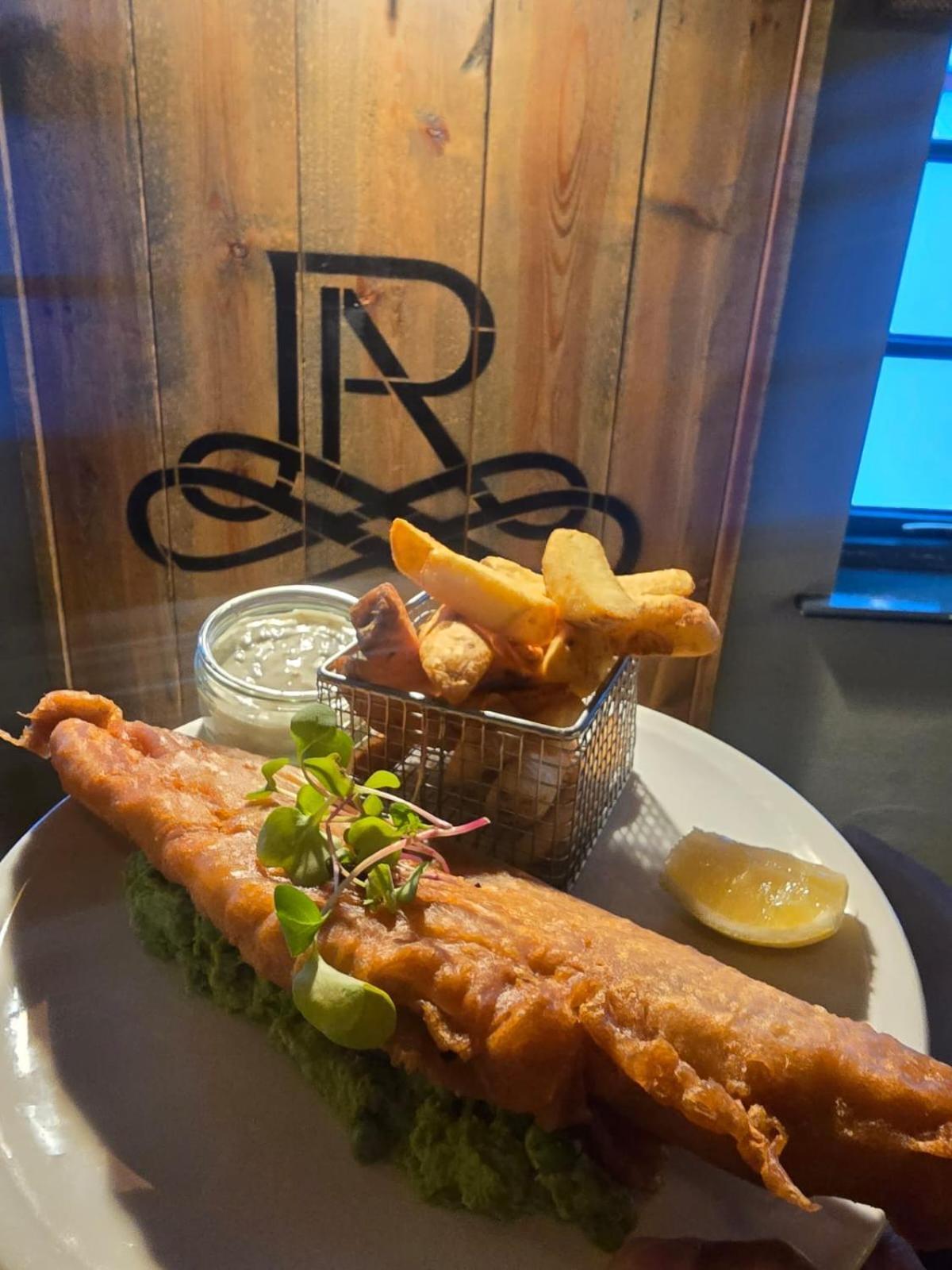 The Royal Arms Hotel Sutton Cheney Esterno foto