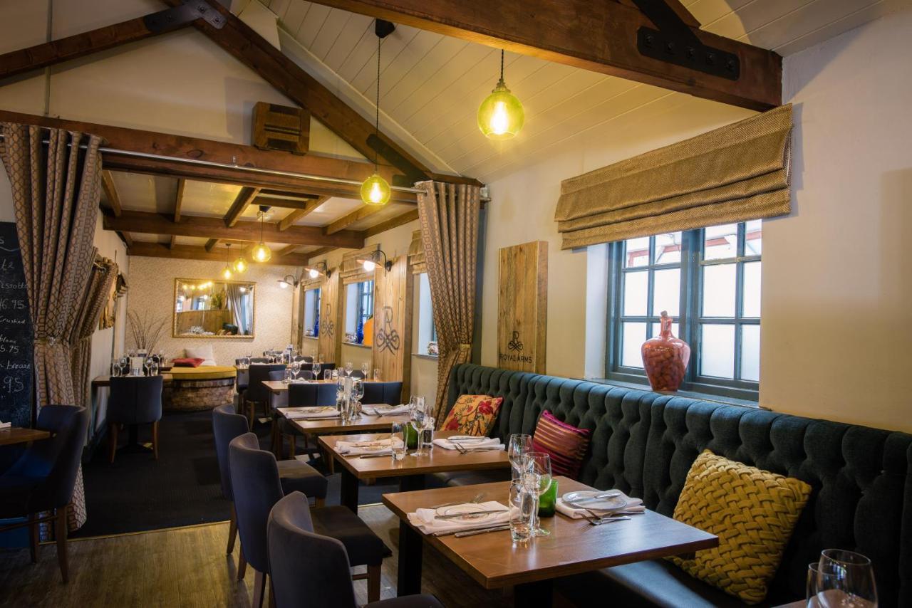 The Royal Arms Hotel Sutton Cheney Esterno foto