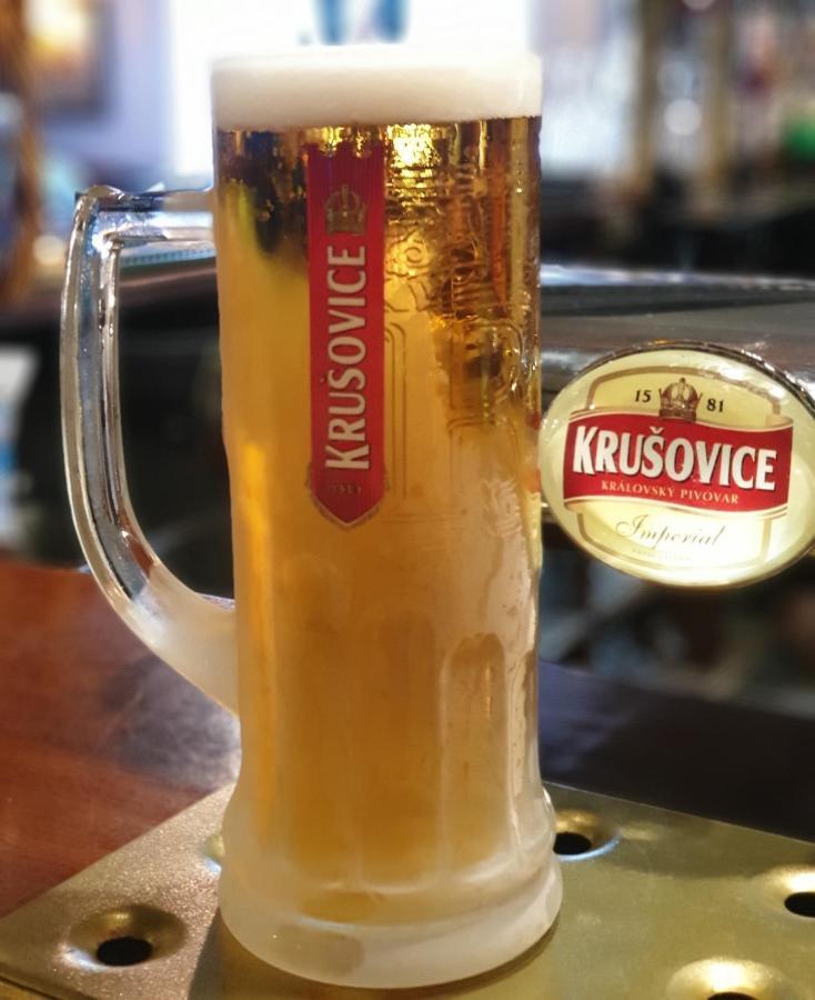 The Royal Arms Hotel Sutton Cheney Esterno foto