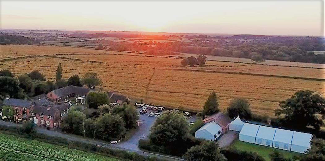 The Royal Arms Hotel Sutton Cheney Esterno foto